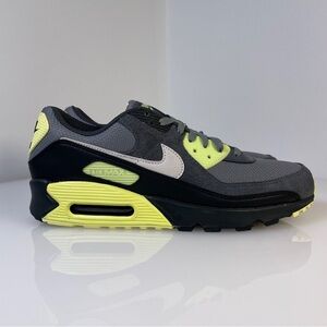 Nike Air Max 90 Mens Size 12 Smoke Grey Light Lemon Twist Black DM0029 012